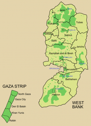 Kort som viser Guvernementer og områder under formel palæstinesisk kontrol, Interimsaftalens Område A og B under Oslo-aftalen (Mørkegrønt)